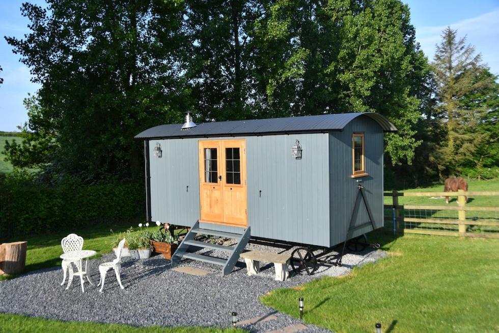 The Shepherds Hut Carmarthen Eksteriør billede